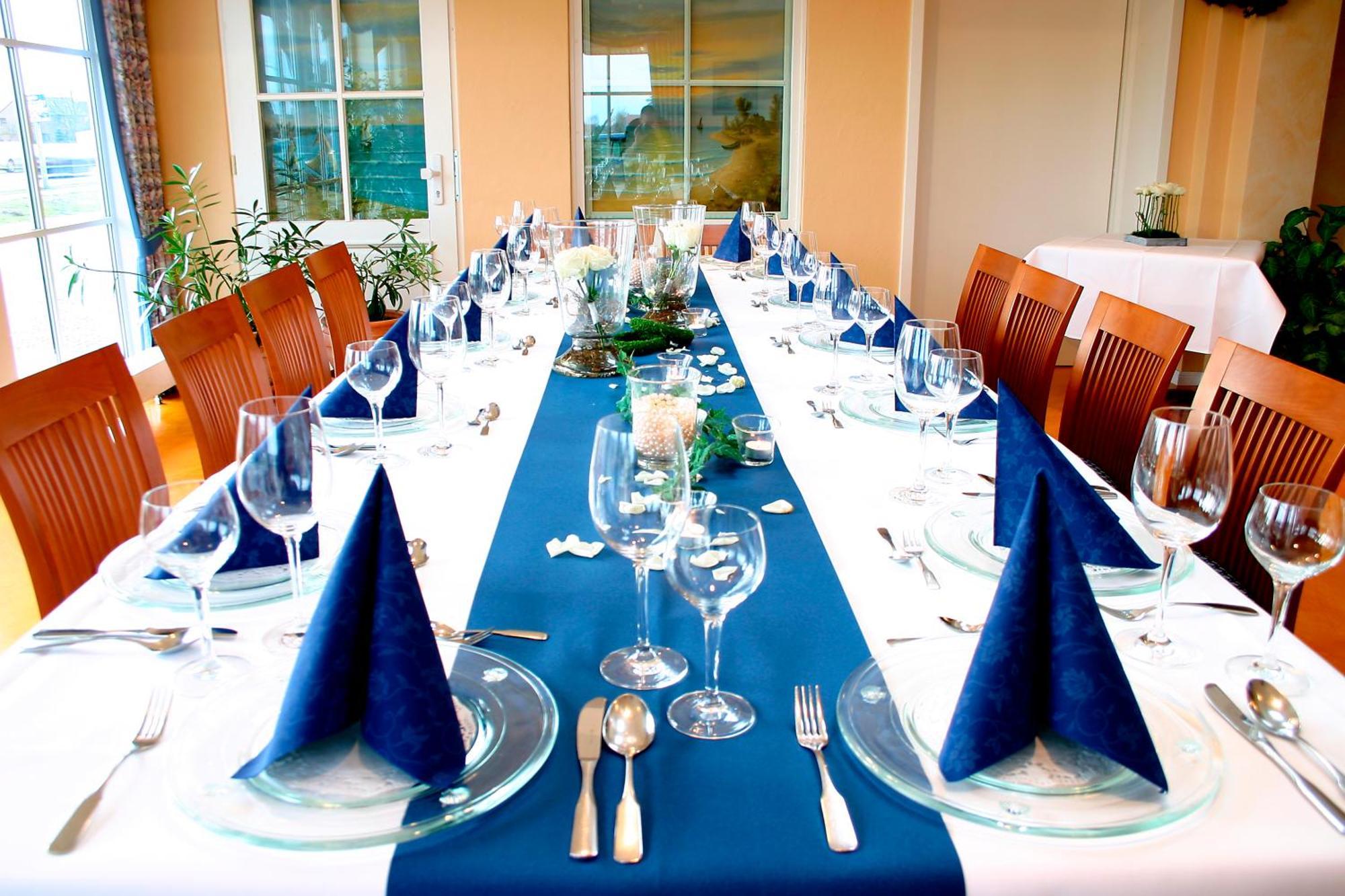 Land-Gut-Hotel Restaurant Kreuz Meyer Stuhr Extérieur photo